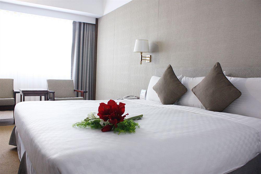 טאויואן Pleasant Hotels International מראה חיצוני תמונה