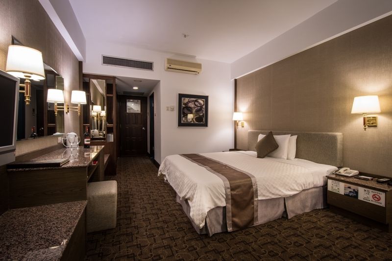 טאויואן Pleasant Hotels International מראה חיצוני תמונה